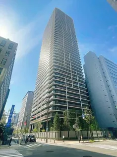 ローレルタワー堺筋本町【41階】の外観