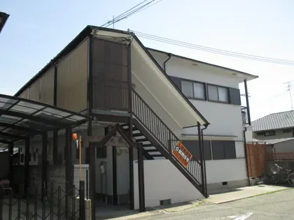 兵庫県宝塚市大成町【アパート】の外観