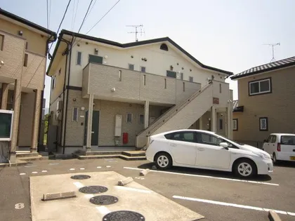 ラファールコート B棟【2階】の外観