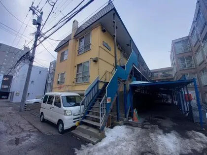 北海道札幌市東区北四十二条東17丁目【アパート】の外観