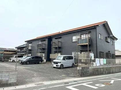福岡県糟屋郡須惠町大字新原【アパート】の外観