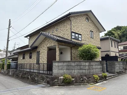 奈良県橿原市菖蒲町1丁目【一戸建】の外観