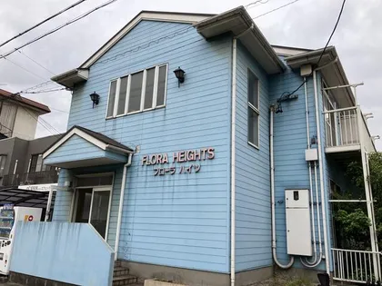フローラハイツ【2階】の外観