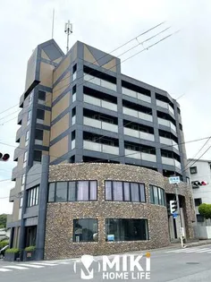 ロイヤルルベール【407号室】の外観