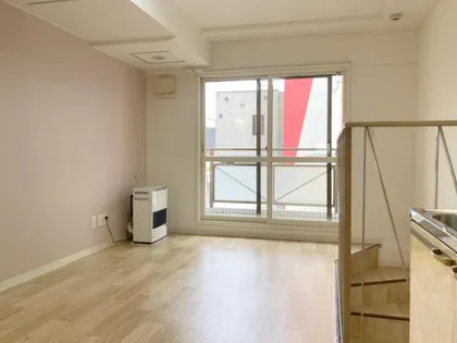 パルコート澄川【107号室】の居間