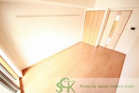 プレサンス神戸駅前グランツ【7階】の居間