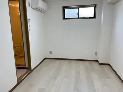 京都府京都市下京区綾小路通柳馬場西入綾材木町【マンション】の外観