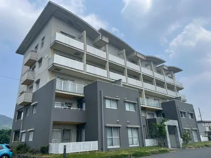 兵庫県南あわじ市山添【マンション】の外観