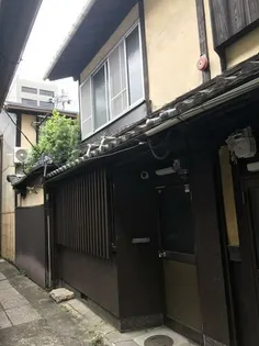 京都府京都市下京区高辻通西洞院東入堀之内町【テラスハウス】の外観