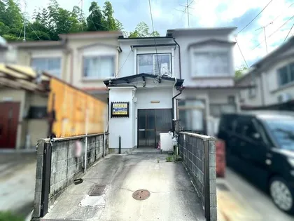 京都府京都市山科区西野山欠ノ上町【テラスハウス】の外観