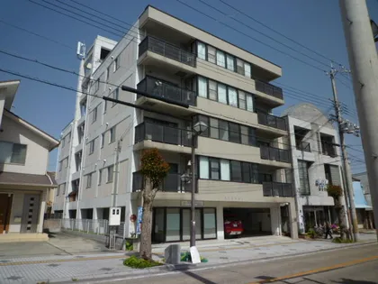 サンコウビルの画像