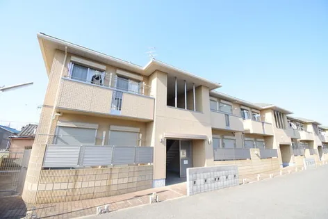 ファミーユエムアンドティB棟【2階】の外観