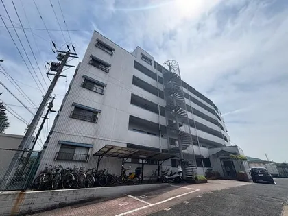 福岡県北九州市小倉南区津田南町【マンション】の外観