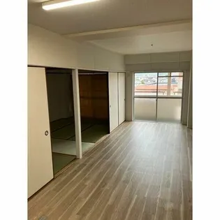 ビジネス・ワン寺塚【606号室】の内装