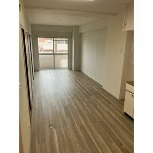 ビジネス・ワン寺塚【606号室】の内装