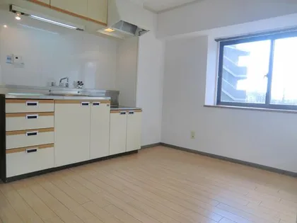 京都府京都市伏見区桃山町伊賀【マンション】の外観