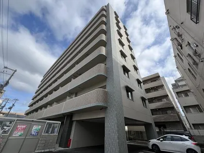 ふぁみーゆ服部天神の画像