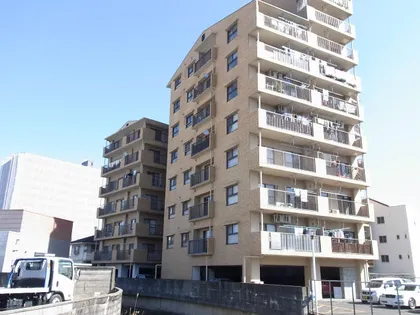 東峰マンション二日市【301号室】の外観
