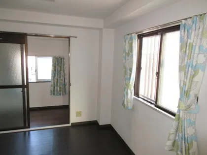 大阪府寝屋川市楠根南町【アパート】の外観