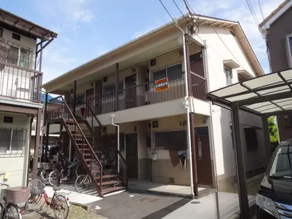 兵庫県伊丹市車塚1丁目【アパート】の外観