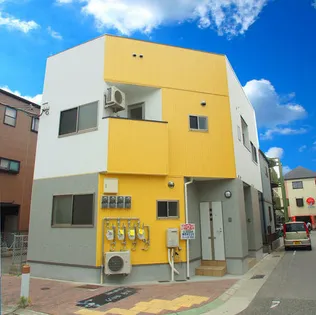 ツル菅原ハイツ【1階】の外観