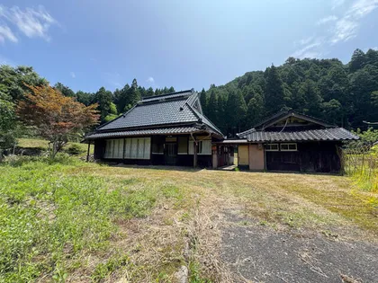 兵庫県多可郡多可町加美区山寄上【一戸建】の外観