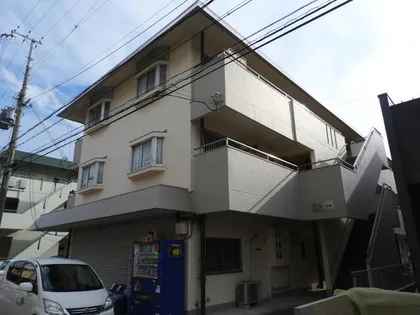兵庫県明石市魚住町清水【マンション】の外観