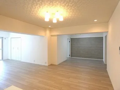 夕陽ヶ丘スカイハイツ【10階】の外観