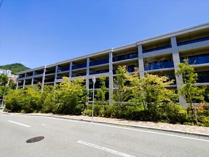 ライオンズ芦屋グランフォート【3階】の外観