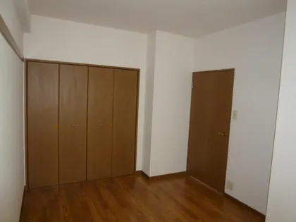 サンリッジ湊川【4階】の内装