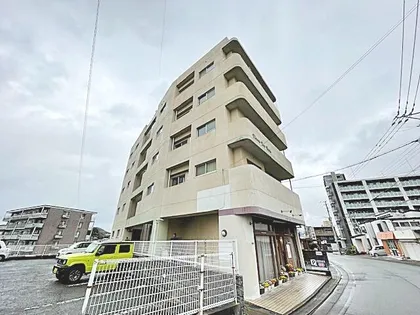 福岡県宗像市田熊4丁目【マンション】の外観