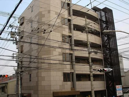 サクシードマエダの画像