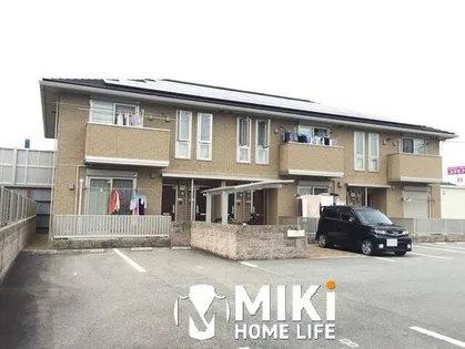 グランファミーユ【2階】の外観