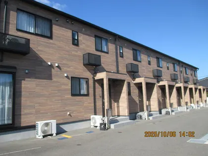 福岡県北九州市門司区大字大積【テラスハウス】の外観