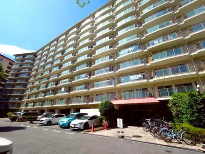 クローバーハイツ2号棟【4階】の外観