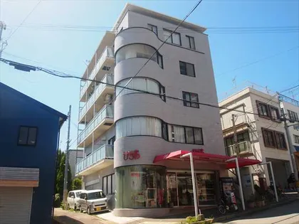 ひろやビルの画像