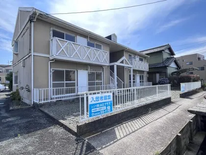 エバーグリーン鈴木A棟【2階】の間取り