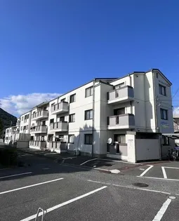 兵庫県加東市上滝野【マンション】の外観