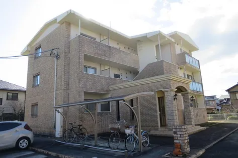 ガーデンハウス花水木 参番館【2階】の外観