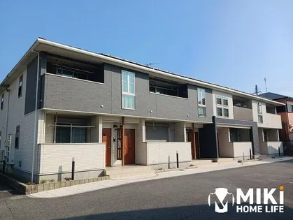 ランボ・イーリス【104号室】の外観