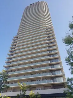 兵庫県神戸市中央区東川崎町1丁目【マンション】の外観