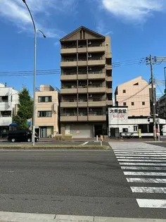 兵庫県神戸市兵庫区下沢通4丁目【マンション】の外観