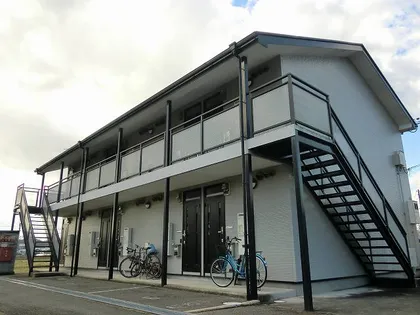 兵庫県三田市桑原【アパート】の外観