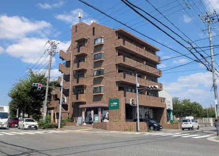 シンワ・メゾン 伊川谷【2階】の間取り