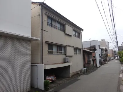 駅前中川ハイツの画像