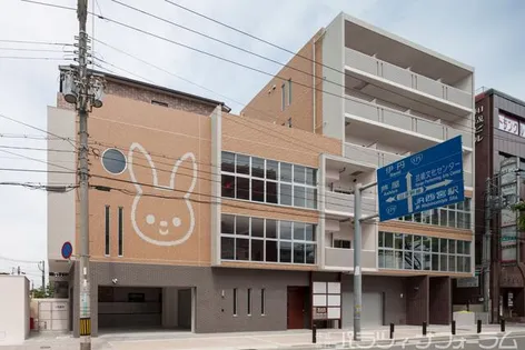 兵庫県西宮市中前田町【マンション】の外観