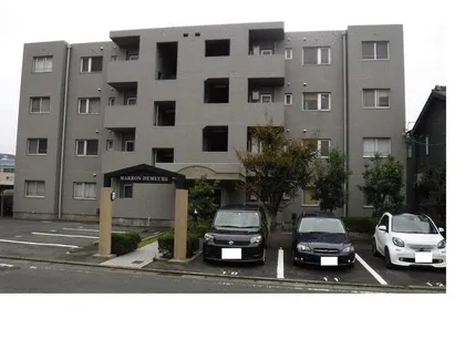 マロン ドゥムールの画像