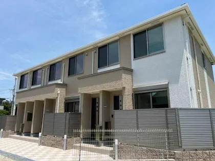 ジェダイト【2階】の外観