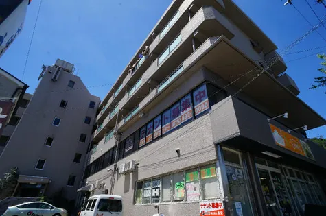 京都府京都市山科区西野山射庭ノ上町【マンション】の外観