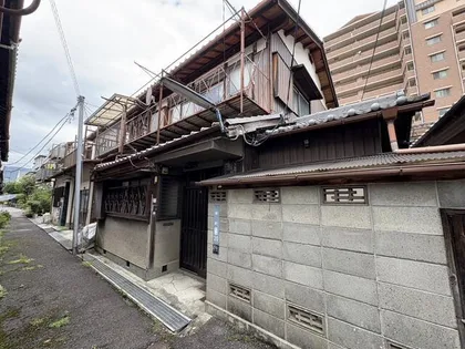 滋賀県大津市栄町【一戸建】の外観